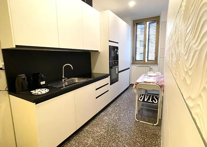 Royal Golden House-tuscolana Apartment *